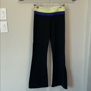 LULULEMON groove pants